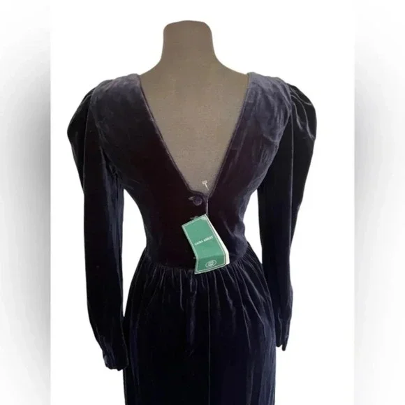 Vintage Laura Ashley dress SIZE US 10 UK 12 Navy velvet 1980's sexy goth - Picture 5 of 8
